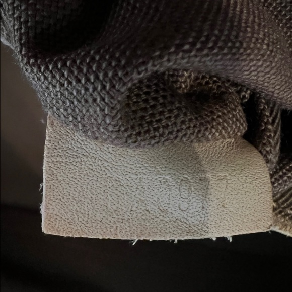 Louis Vuitton Alma - Picture 9 of 10